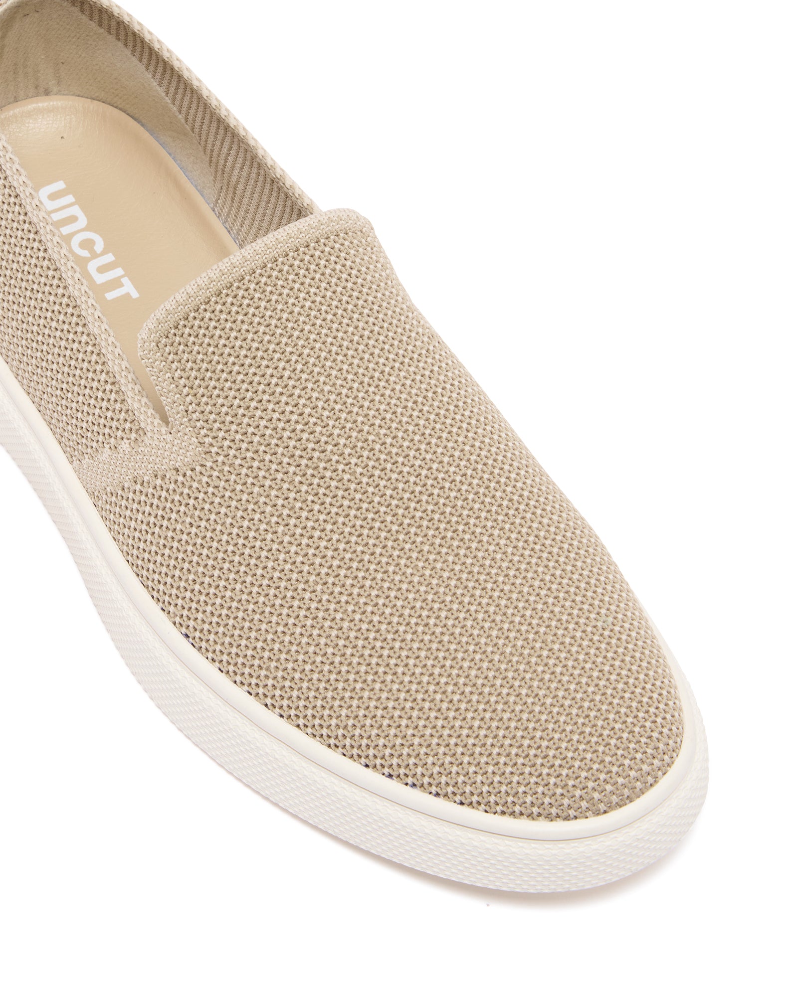 Row Natural Flyknit