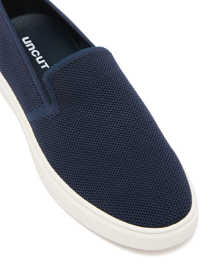 Row Navy Flyknit