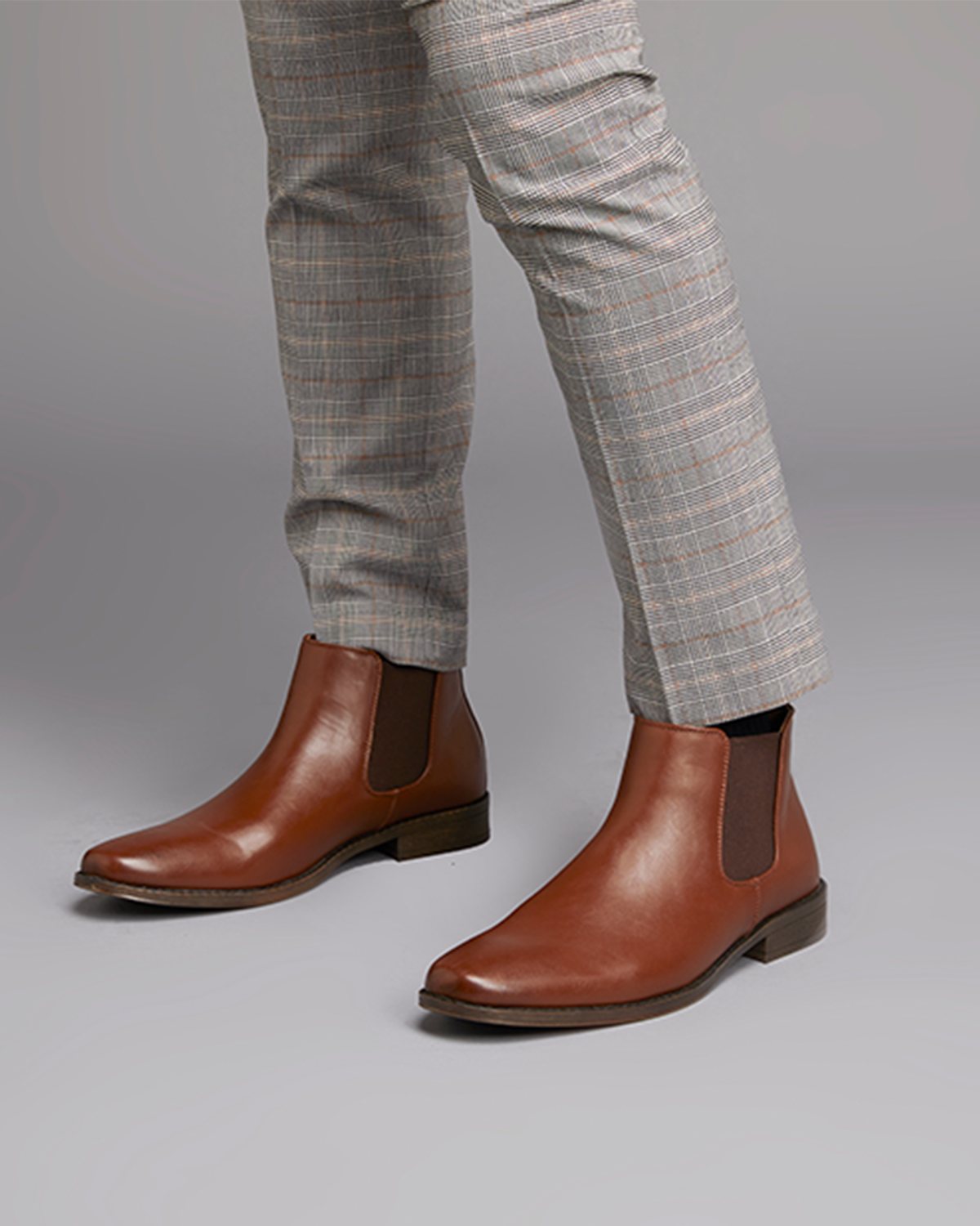 Uncut Shoes Canterbury Brown | Men's Boot | Chelsea | Dress | Pull On
